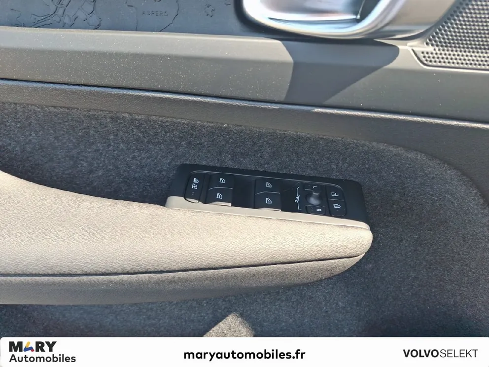 Véhicule occasion 1237867 - volvo EX40 - Photo 11