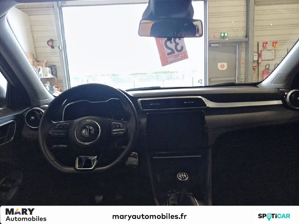Véhicule occasion 226512 - mg ZS - Photo 8