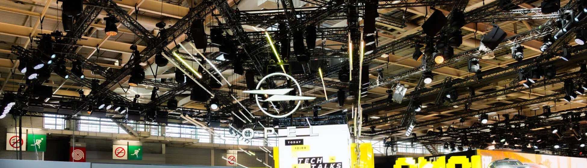 Stand Opel Mondial de l'Auto