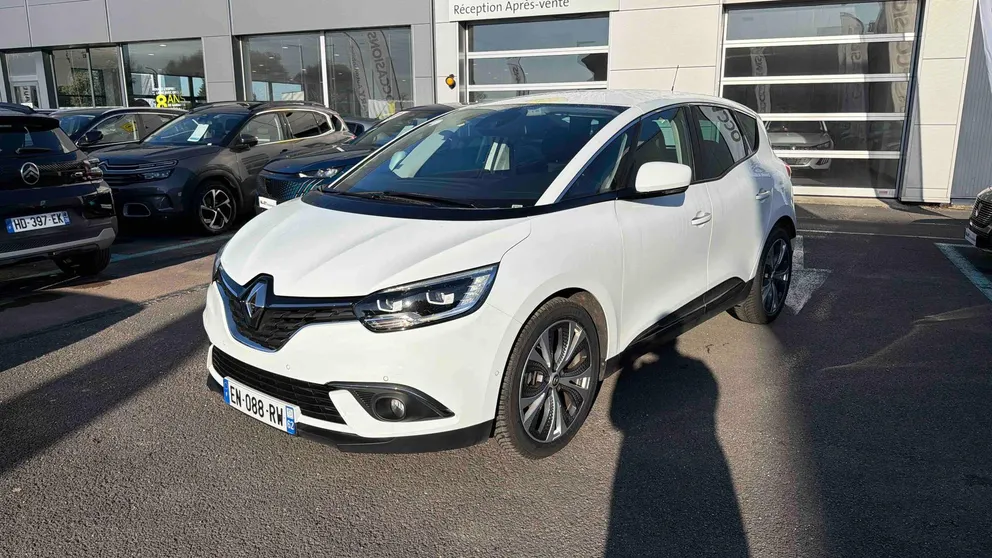 Véhicule occasion 1242427 - renault SCENIC - Photo 1