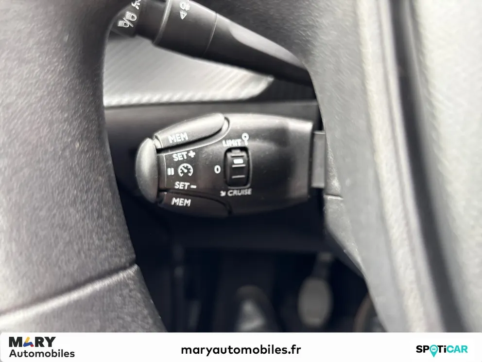 Véhicule occasion 236790 - peugeot 208 - Photo 11