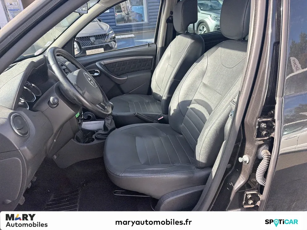 Véhicule occasion 1231790 - dacia DUSTER - Photo 12
