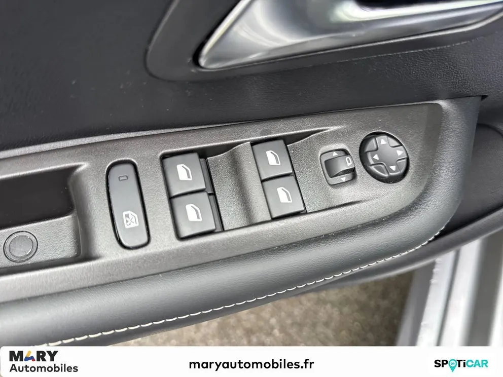 Véhicule occasion 221668 - peugeot 208 - Photo 12