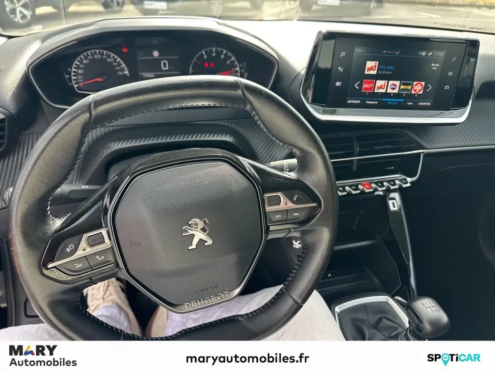 Véhicule occasion 1235249 - peugeot 208 - Photo 11