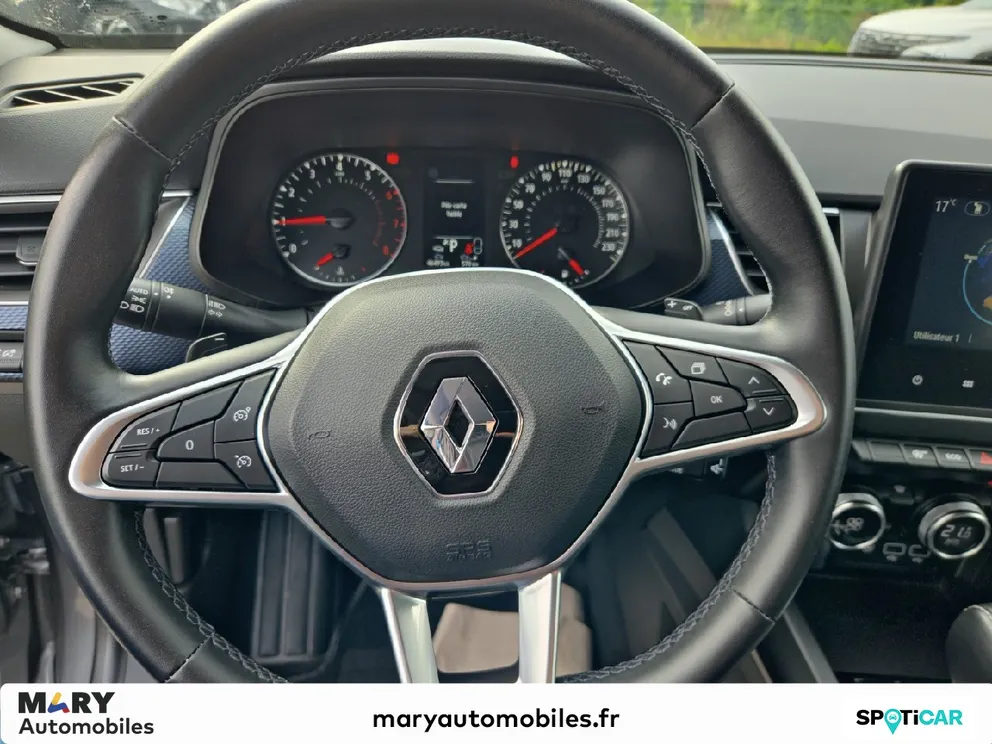 Véhicule occasion 1227453 - renault ARKANA - Photo 11