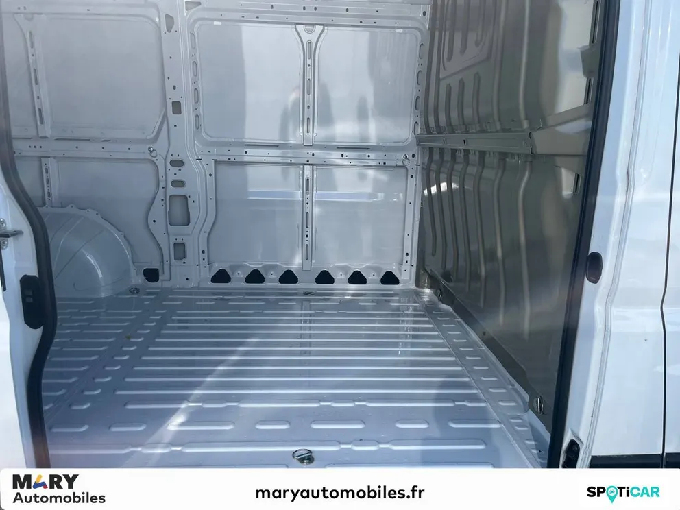 Véhicule occasion 215188 - peugeot BOXER - Photo 10