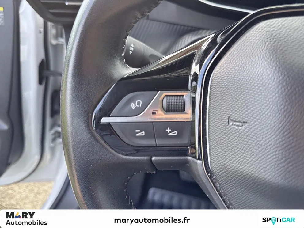 Véhicule occasion 1228123 - peugeot 208 - Photo 12