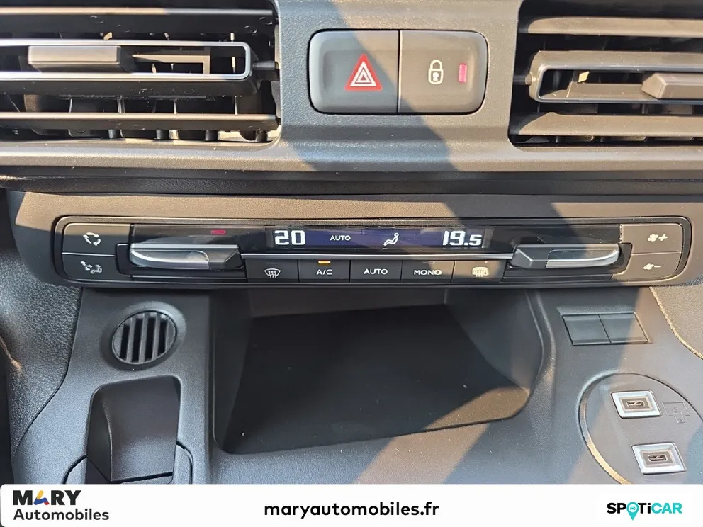 Véhicule occasion 1234109 - Citroën BERLINGO - Photo 21