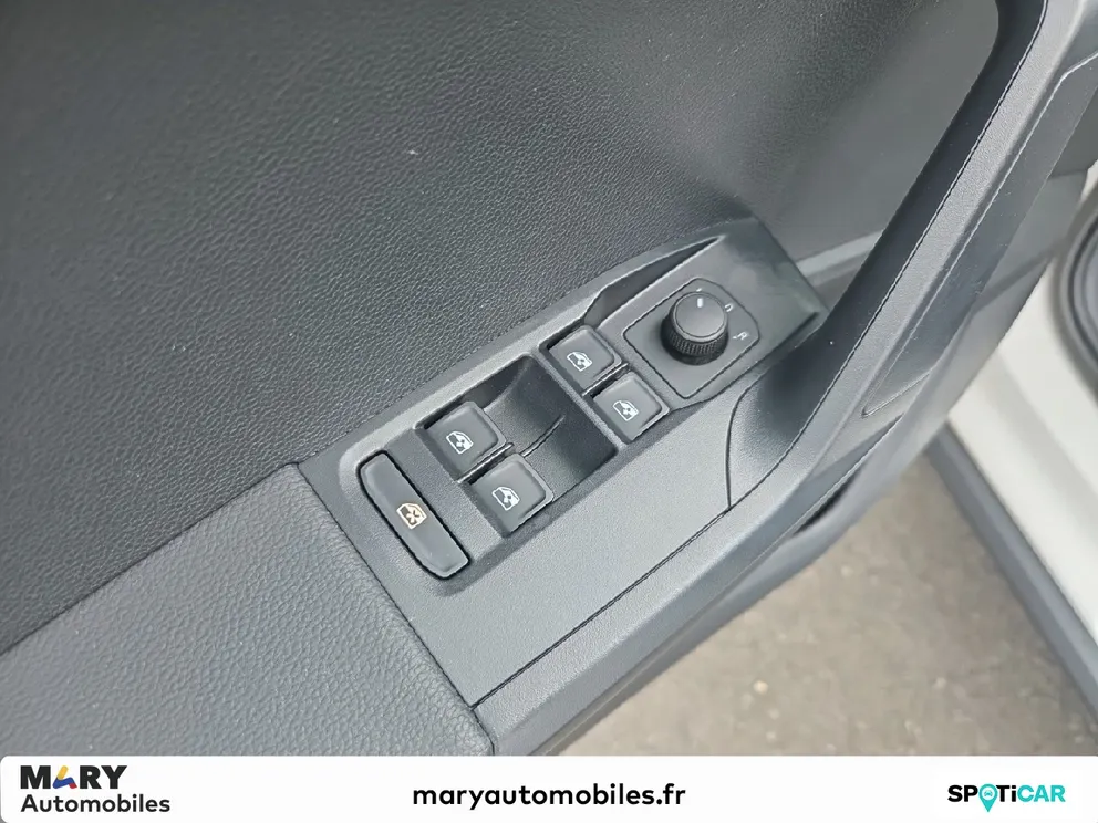 Véhicule occasion 1227417 - seat ARONA - Photo 9
