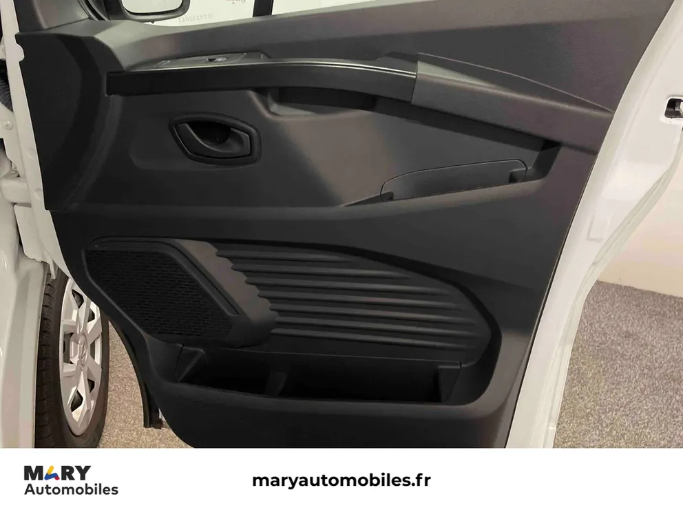 Véhicule occasion 1243858 - renault TRAFIC - Photo 21