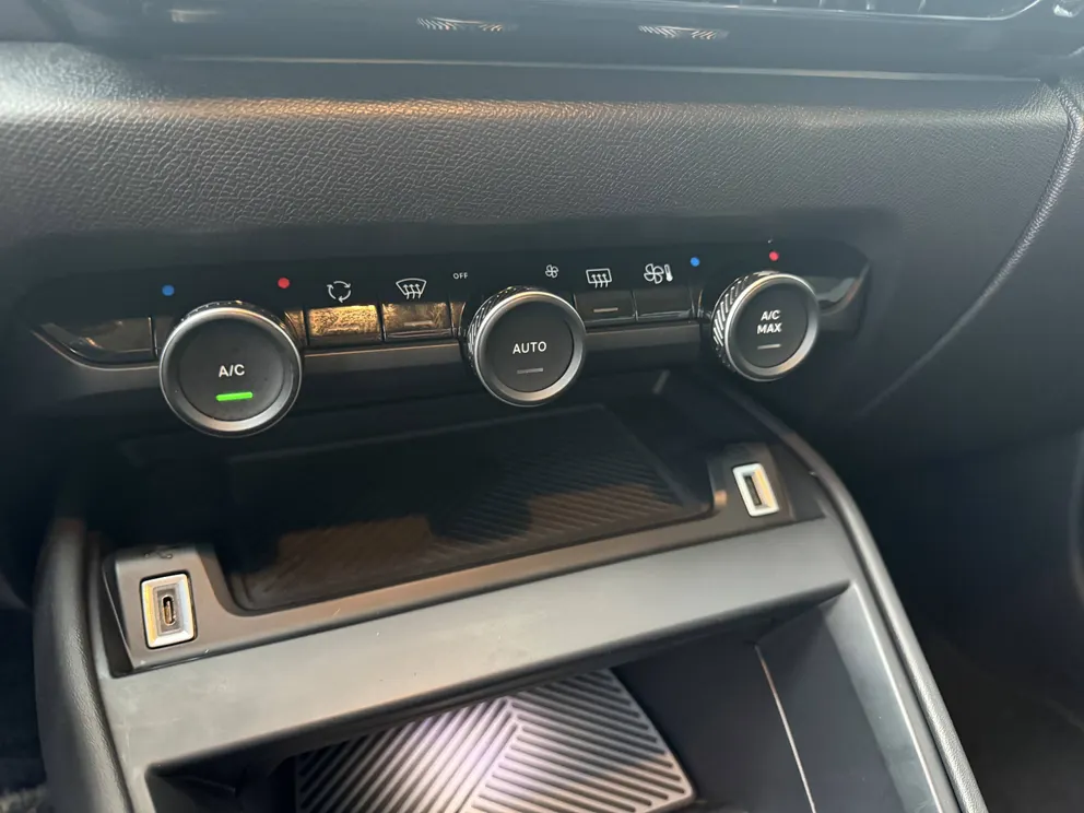 Véhicule occasion 208776 - Citroën C4 - Photo 12