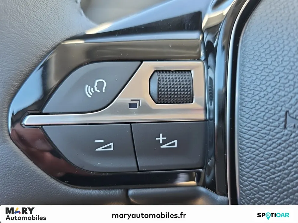 Véhicule occasion 1229446 - peugeot 208 - Photo 10