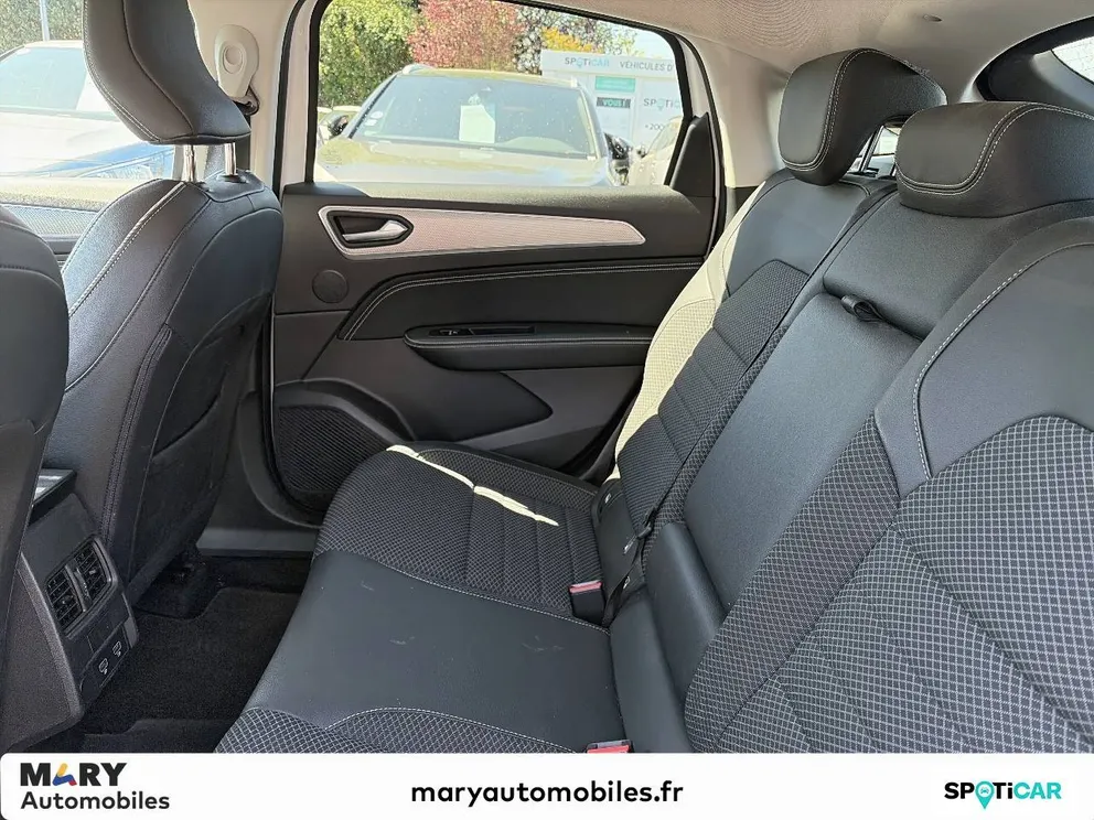 Véhicule occasion 229303 - renault ARKANA - Photo 9