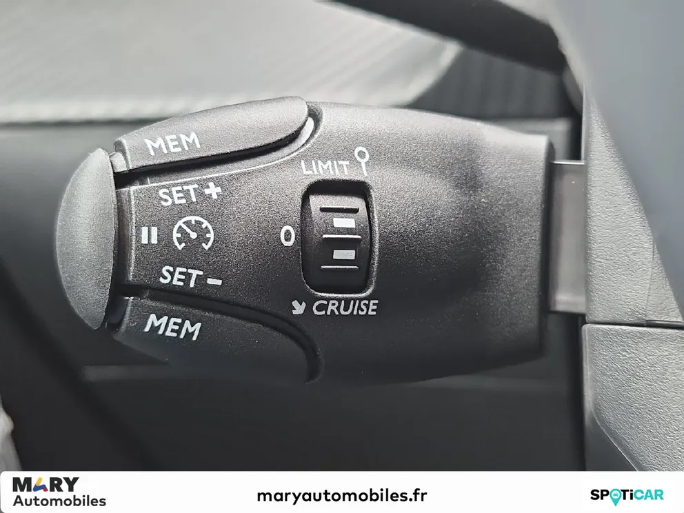 Véhicule occasion 1229279 - peugeot 208 - Photo 15