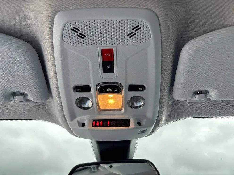 Véhicule occasion 190221 - peugeot 2008 - Photo 20