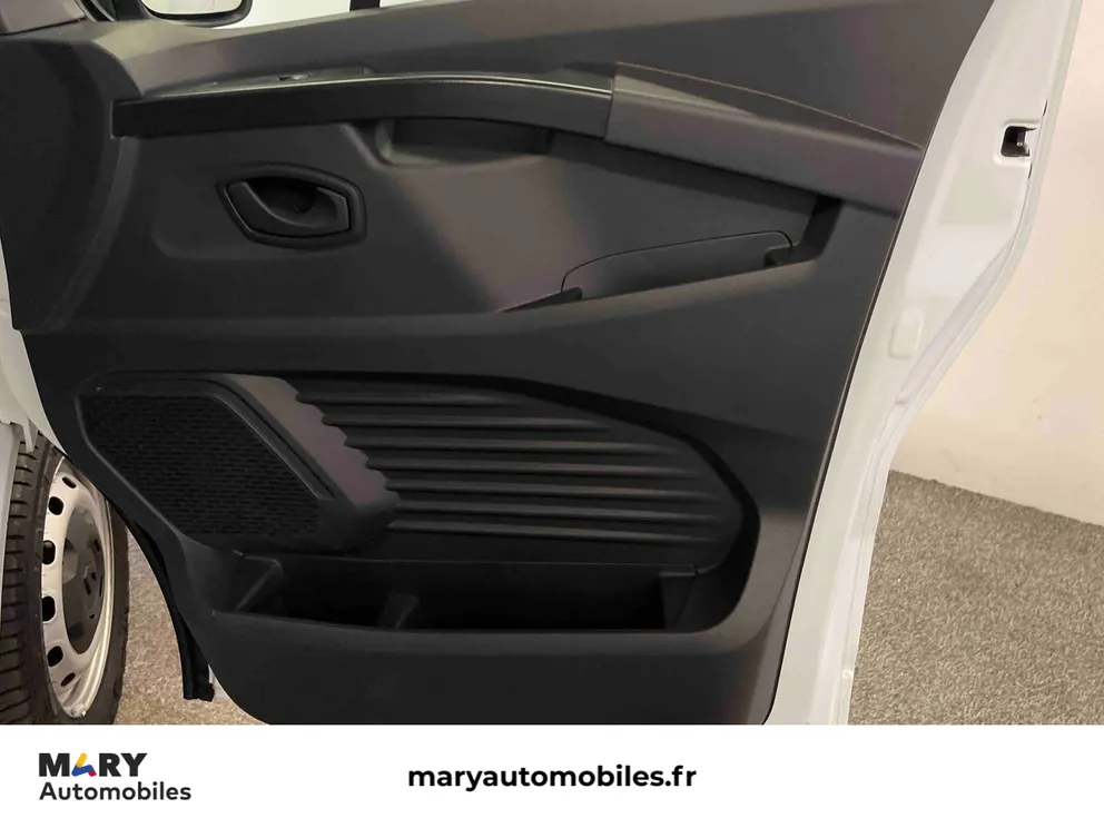 Véhicule occasion 1243853 - renault TRAFIC - Photo 22