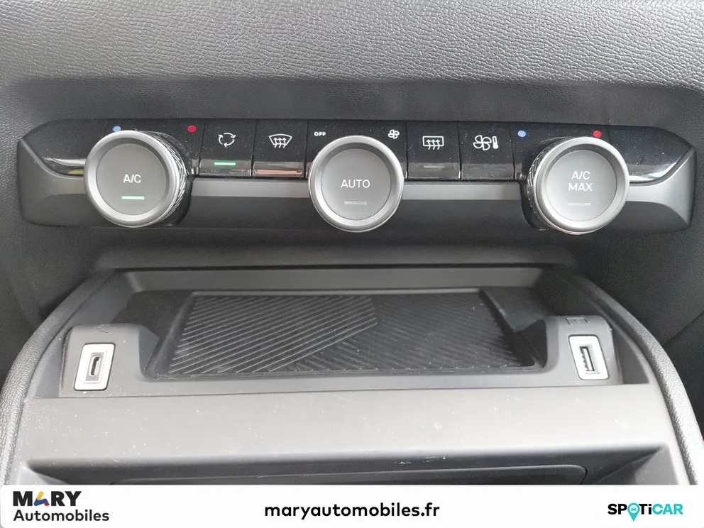 Véhicule occasion 1235080 - Citroën C4 - Photo 12