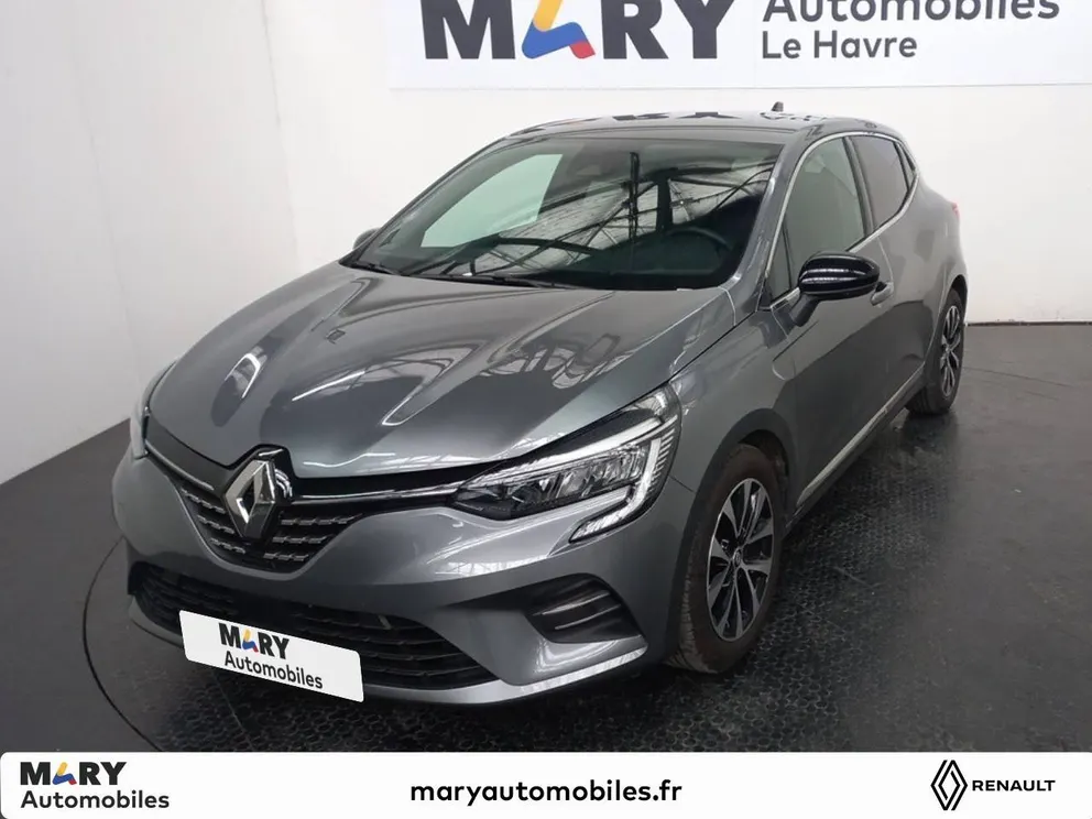 Véhicule occasion 237000 - renault CLIO - Photo 1