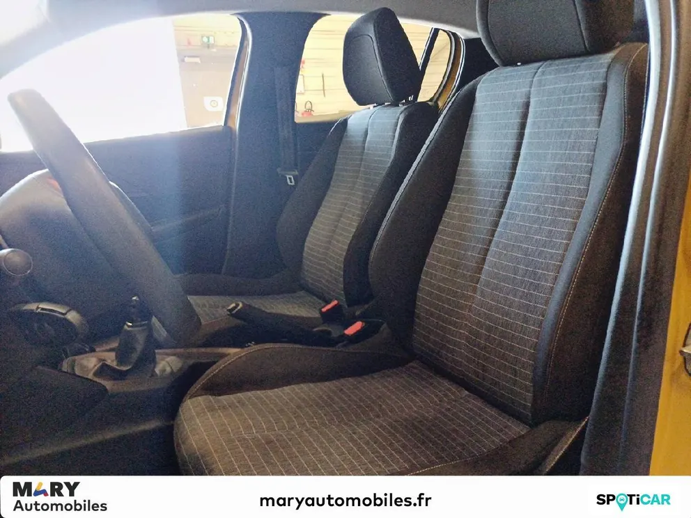 Véhicule occasion 189697 - peugeot 208 - Photo 9