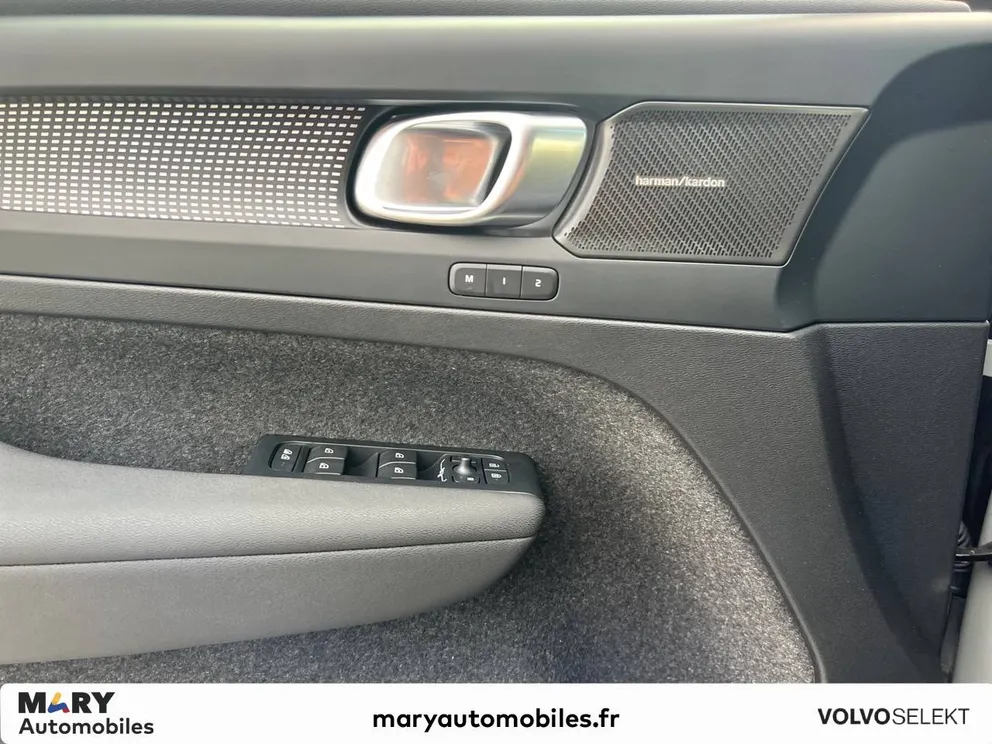 Véhicule occasion 229329 - volvo EX40 - Photo 18