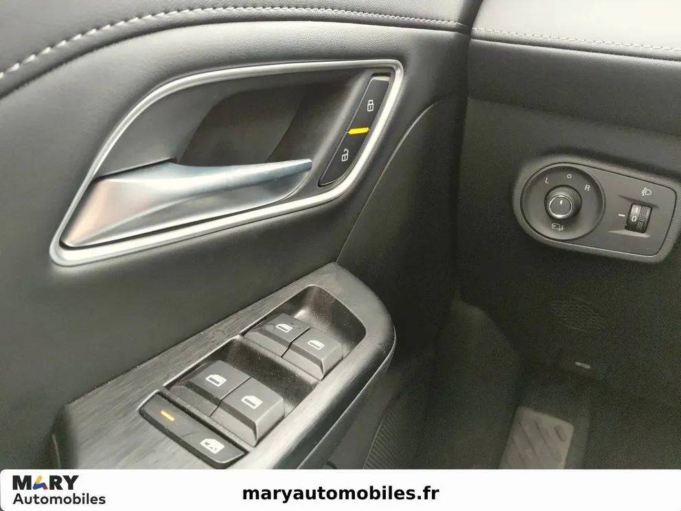 Véhicule occasion 206178 - mg ZS - Photo 14