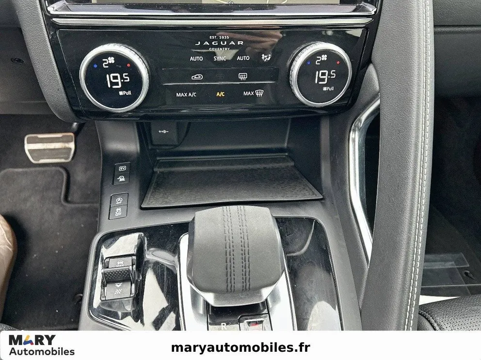 Véhicule occasion 206620 - jaguar E-PACE - Photo 12