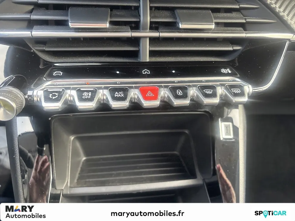 Véhicule occasion 1242255 - peugeot 208 - Photo 11