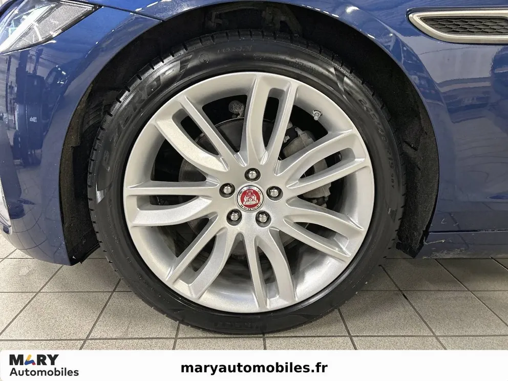 Véhicule occasion 213802 - jaguar XF - Photo 11