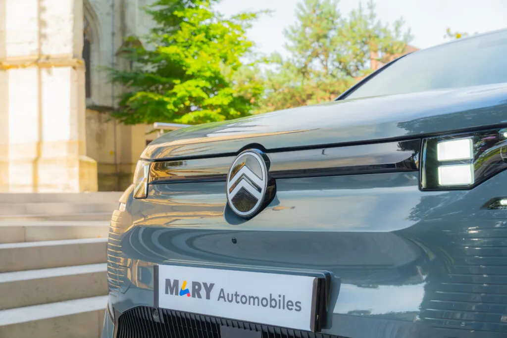  détail de la calandre c5 aircross