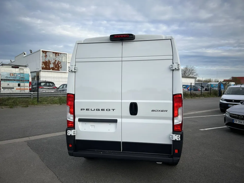Véhicule occasion 196648 - peugeot BOXER - Photo 6