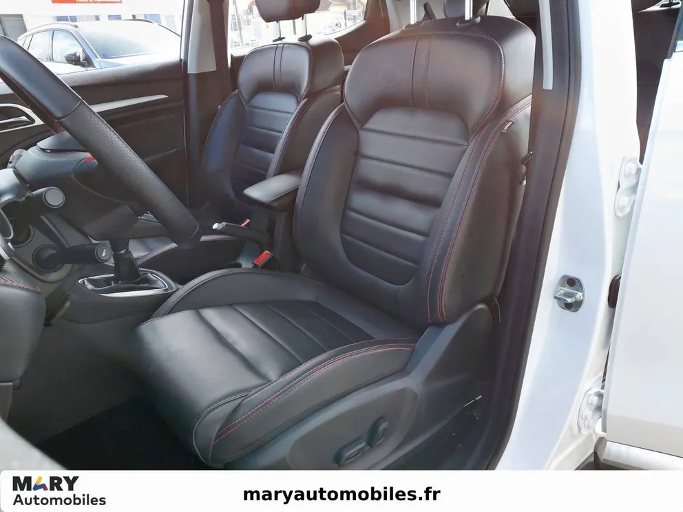 Véhicule occasion 226510 - mg ZS - Photo 9