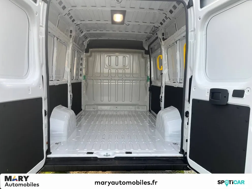 Véhicule occasion 209655 - peugeot BOXER - Photo 6