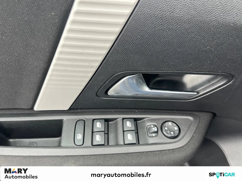 Véhicule occasion 1233269 - Citroën C4 - Photo 11