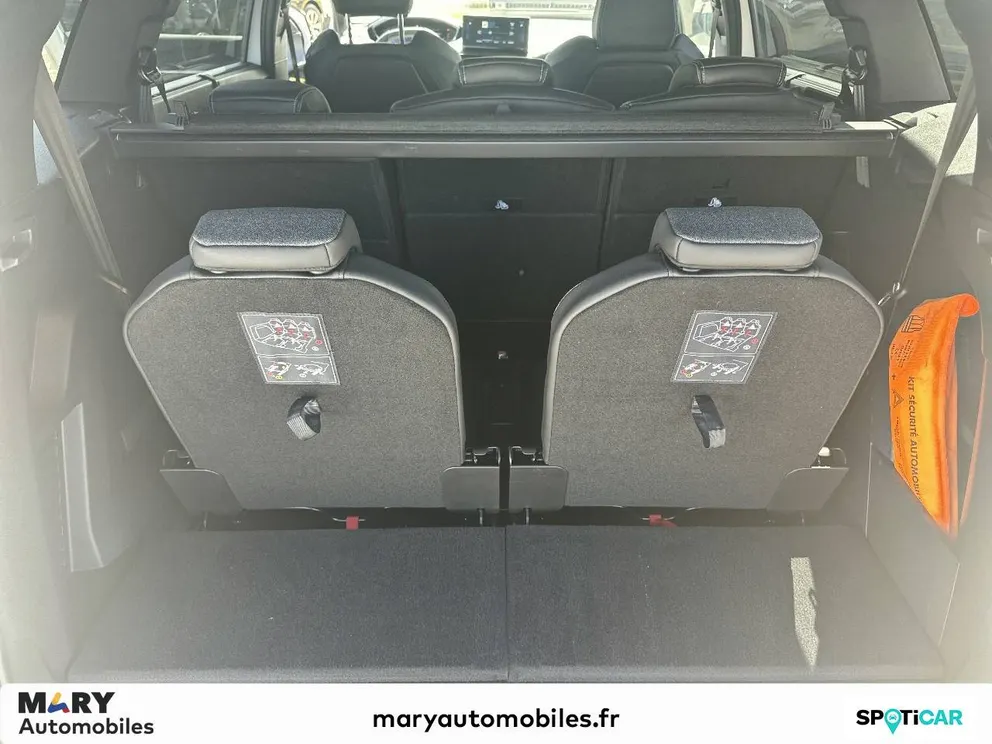 Véhicule occasion 234333 - peugeot 5008 - Photo 12