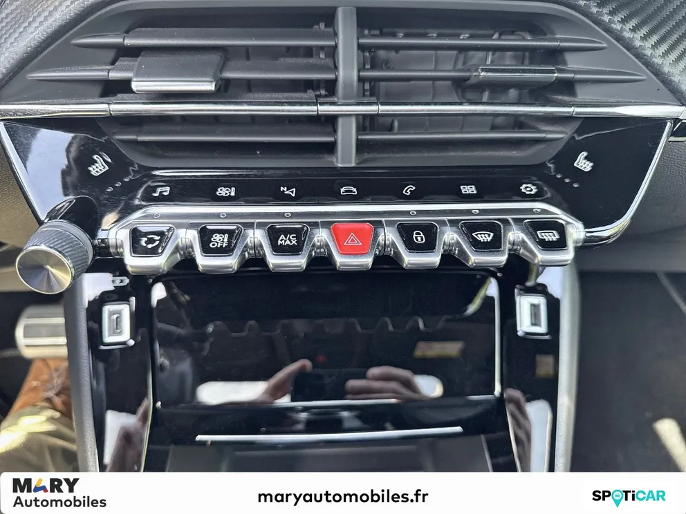 Véhicule occasion 1228452 - peugeot 208 - Photo 11