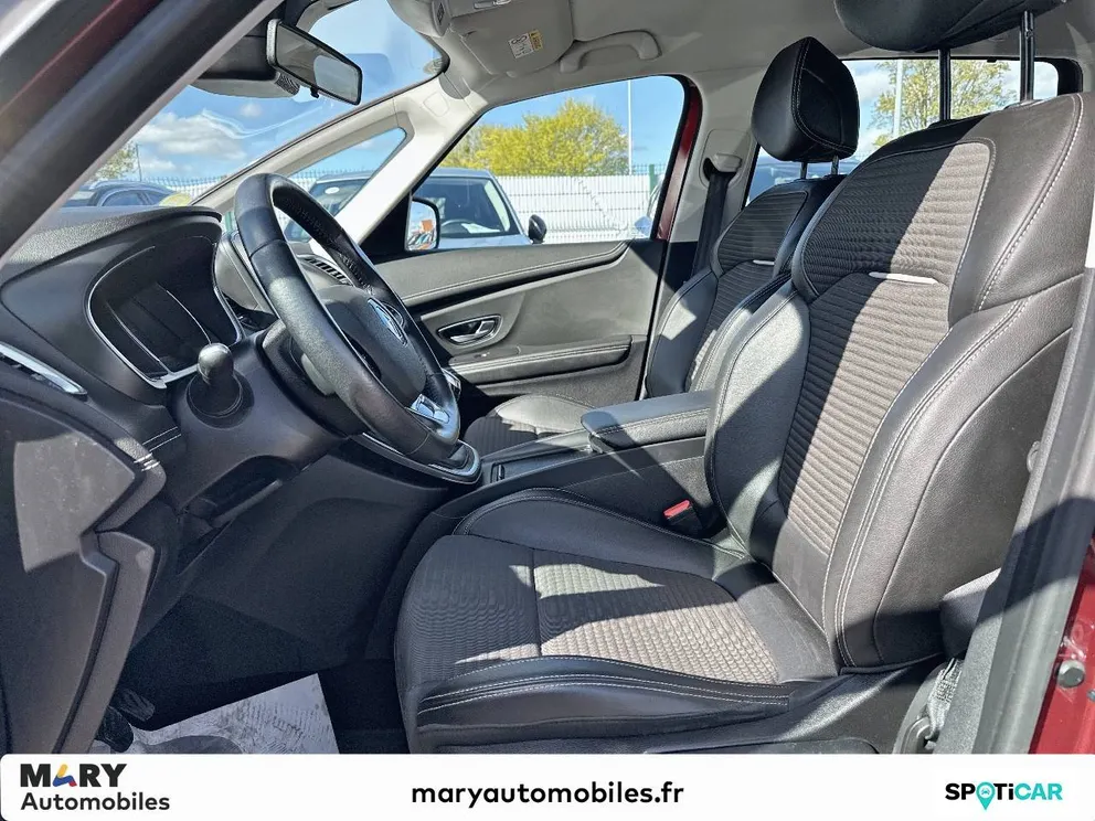 Véhicule occasion 1229878 - renault GRAND SCENIC - Photo 9