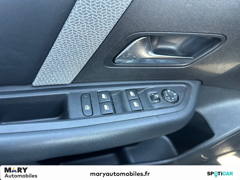 Véhicule occasion 1228291 - Citroën C4 - Photo 9