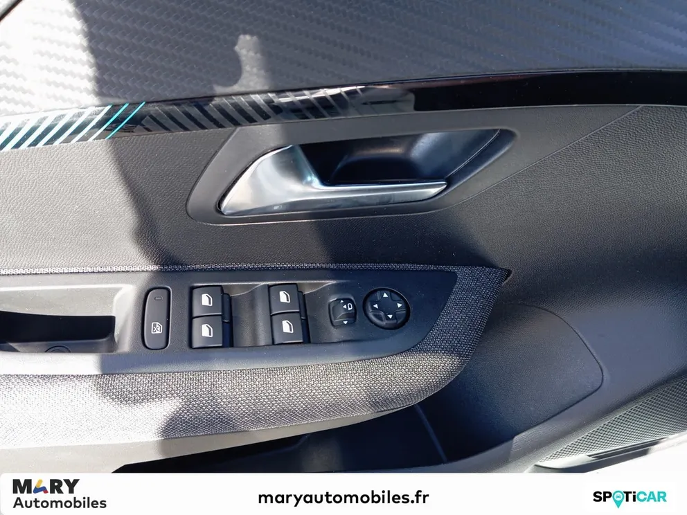 Véhicule occasion 1237549 - peugeot 208 - Photo 9