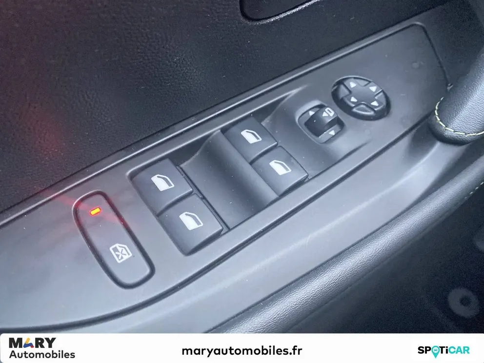 Véhicule occasion 217686 - peugeot 208 - Photo 16