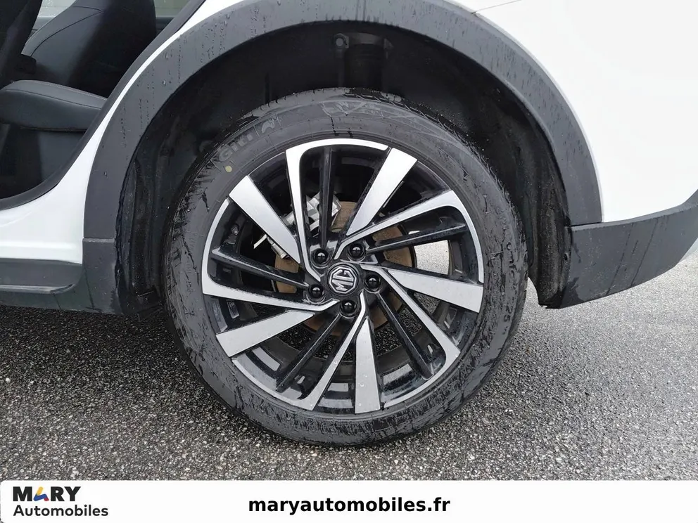 Véhicule occasion 206178 - mg ZS - Photo 11