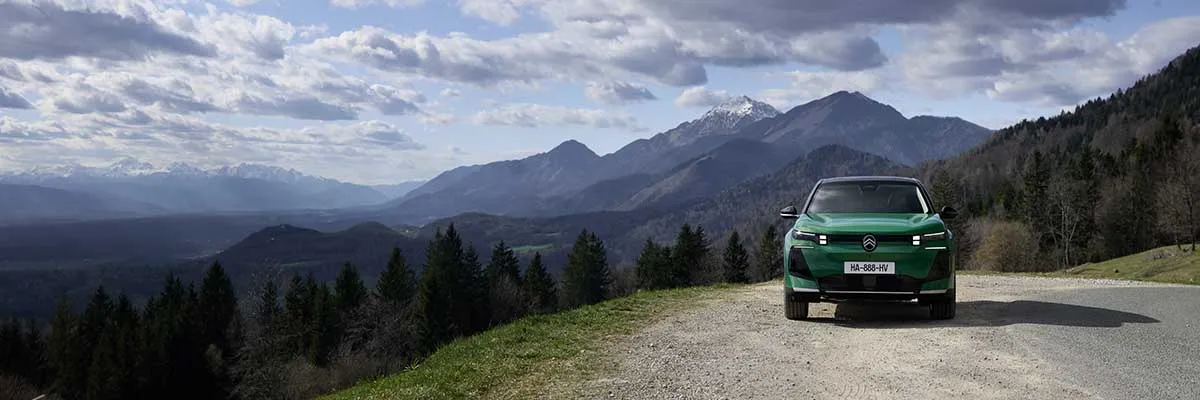 Bandeau-nouveau-c5-aircross-2025