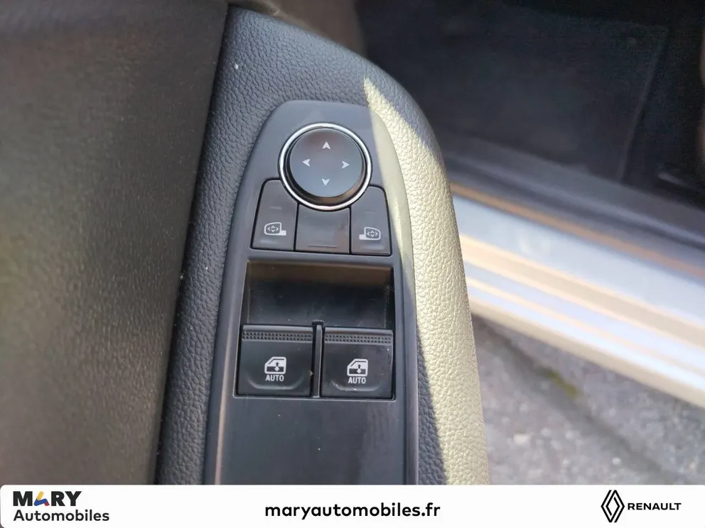 Véhicule occasion 227368 - renault CLIO - Photo 12