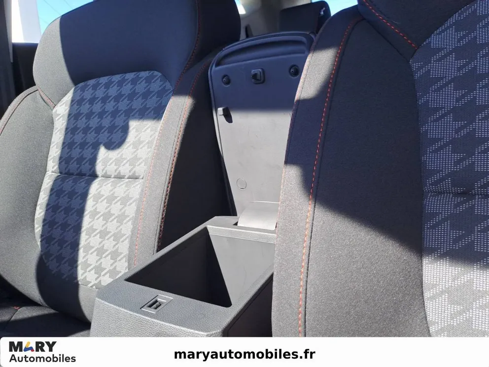 Véhicule occasion 226190 - mg ZS - Photo 15