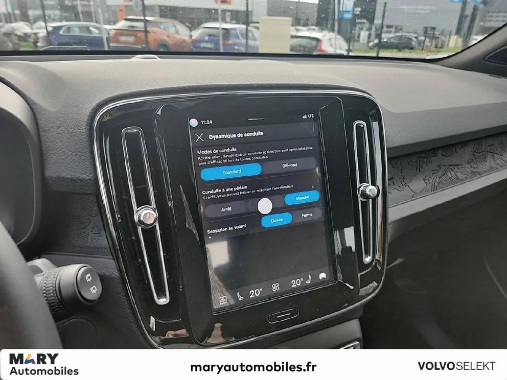 Véhicule occasion 226128 - volvo EX40 - Photo 19