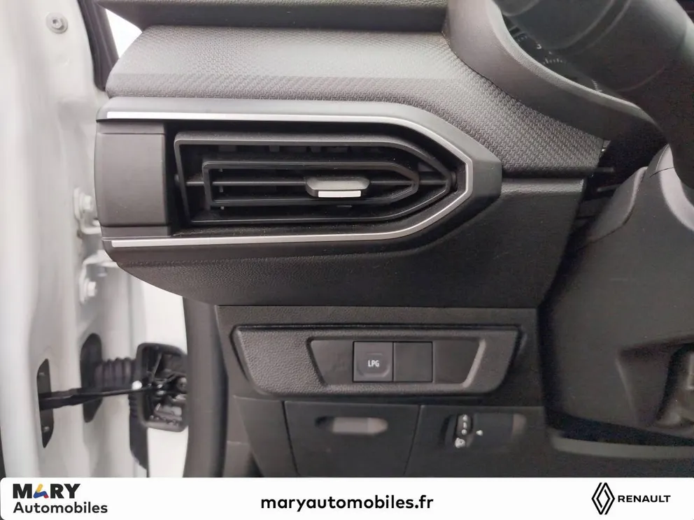 Véhicule occasion 198216 - dacia SANDERO - Photo 13