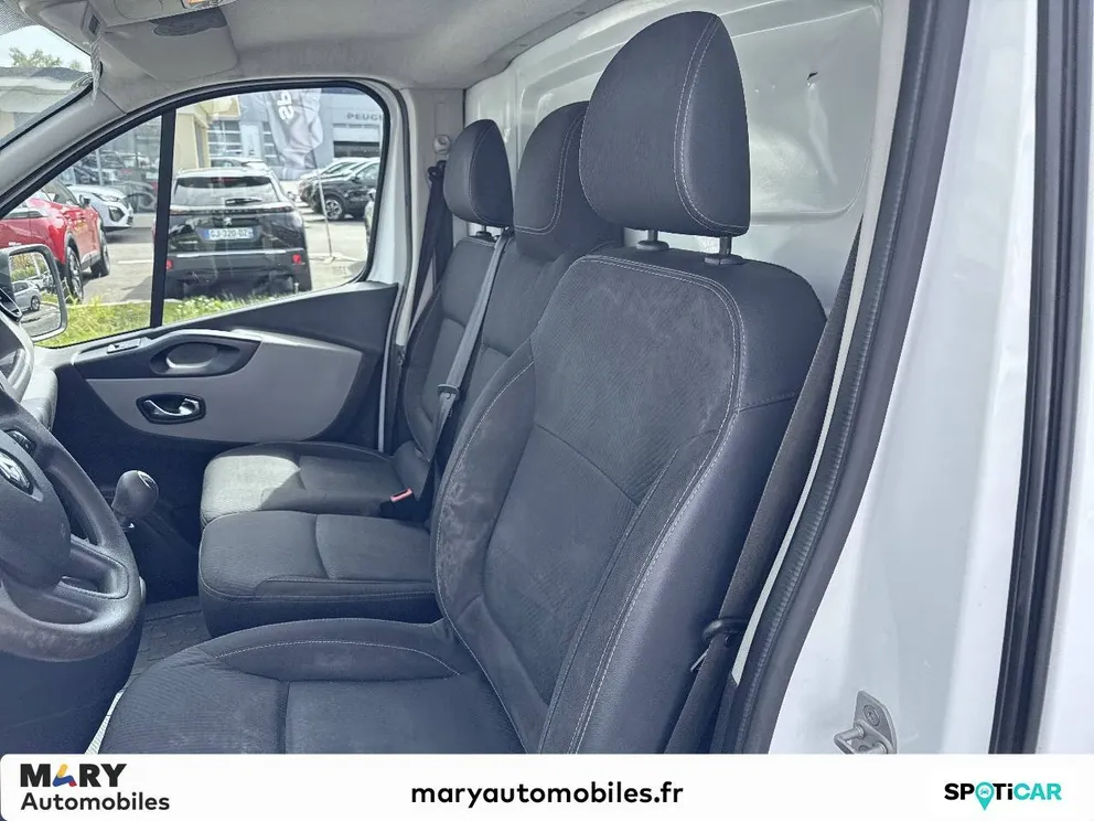 Véhicule occasion 218216 - renault TRAFIC - Photo 10