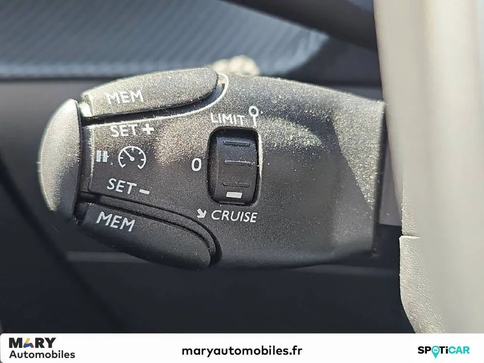 Véhicule occasion 233987 - peugeot 208 - Photo 17