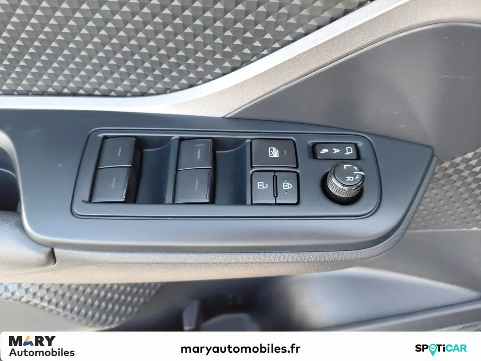 Véhicule occasion 1232453 - toyota C-HR - Photo 16