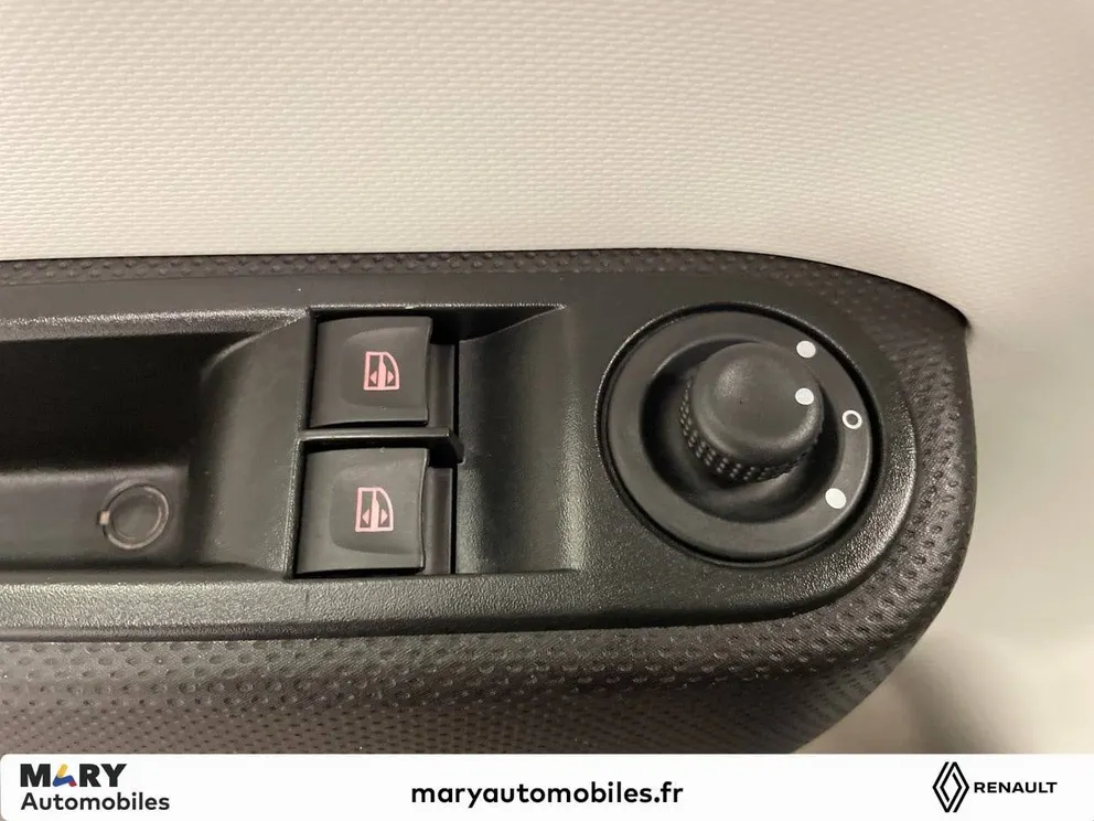 Véhicule occasion 235925 - renault TWINGO - Photo 14