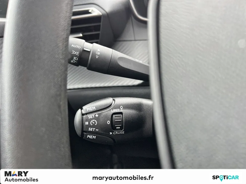 Véhicule occasion 1240544 - peugeot 208 - Photo 12